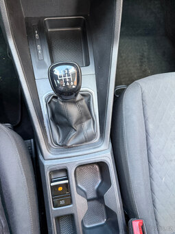 CADDY 2.0TDi, 90kW, MAXI, LIFE, 7 míst, původ ČR - 18