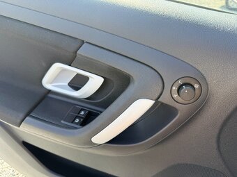 Škoda Fabia Combi 1.6i 16V - 18