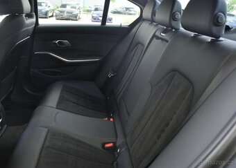 BMW Řada 3 320xD M-SPORT ČR 1.MAJ - 18