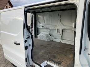 Opel Vivaro 1,6 DCi 88kW  Long 2015 klima kamera - 18