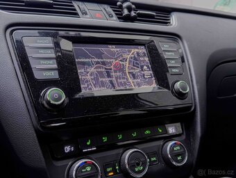 Škoda Octavia Combi 2.0 TDI Ambition - 18