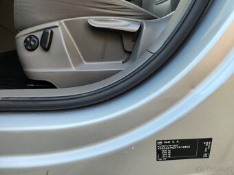 Alhambra DSG 6/2015, 2.0TDI 103kw 156000km, 7 míst, Navi - 18