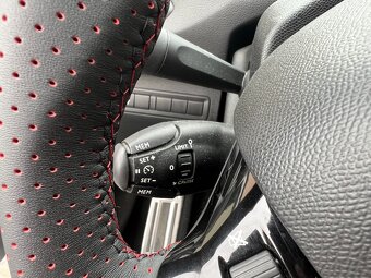 Peugeot 308 GT, 2015, benzín 1.6 THP 151 kW, manuál - 18