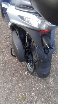 Piaggio MP3 Yourban 300 - 18