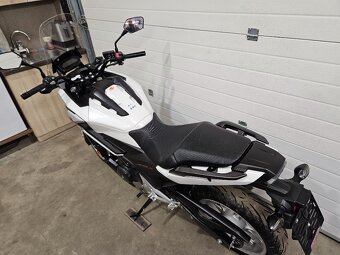 Honda NC 750X  - rok 2016 - 18