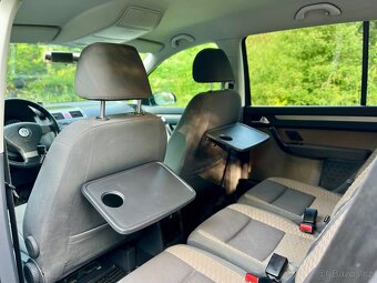 VW TOURAN CROSS 2009 Facelift 2.0tdi/DSG - 18