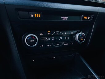 Mazda 3 2.0i BENZÍN 88KW AUTOMAT VÝHŘEV TAŽNÉ SENZORY - 18