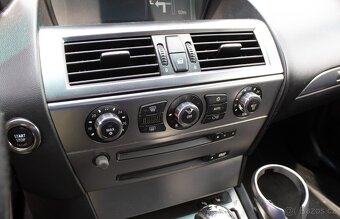 BMW Rad 6 Coupé 630 Ci A/T - 18
