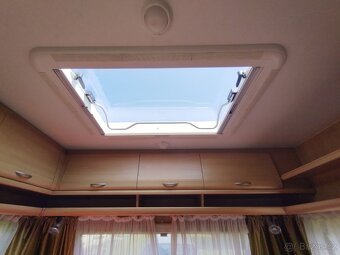 DETHLEFFS pro 4.Fr.postel. Mover+bat. Sprcha. 100km/h - 18