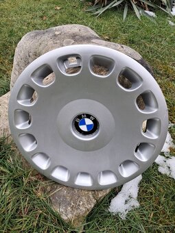 ORIG. POKLICE BMW 15'', POUZE 1 KS, ORIG. Č. 36.13-1 093 3 - 18