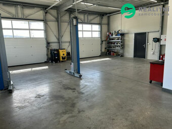 Novostavba haly, pozemek 3000m2, 8km od Brna, u D1 - 18