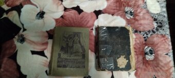 Prodej retro knih  2 + komiksy - 18