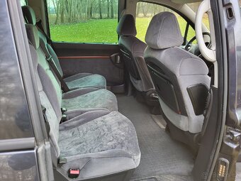 Citroen C8 2.2 HDI 94kW - 18