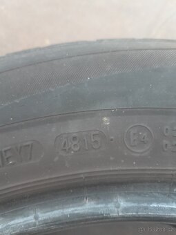 Prodám zimní a letní kola na VW Golf 5 - 18