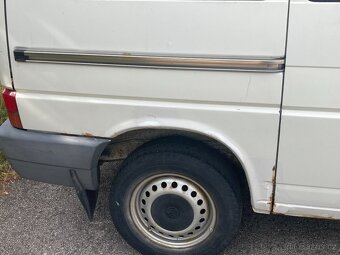 Volkswagen Transporter T4, 2.5L benzín - 18