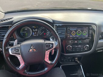 Mitsubishi Outlander PHEV 2018 (hybrid) Instyle+ - 18