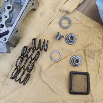 Díly pro Pitbike/Dirtbike - LEVNĚ - 18