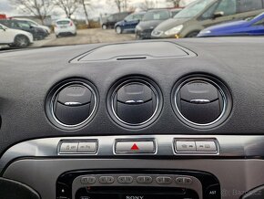 Ford Smax 2,0 TDCI 103 kw Titanium - 18