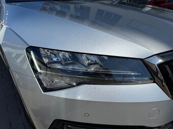 Škoda Superb 3 2.0 TDI 110kW Man. Full LED Tempomat Navigace - 18