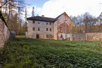 Prodej rodinného domu, 520 m2, Jindřichův Hradec, ul. Dolní  - 18