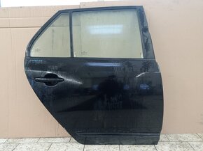Kia Carens CRDi na díly - 18