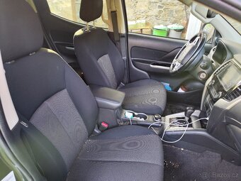 Mitsubishi L200 - 18