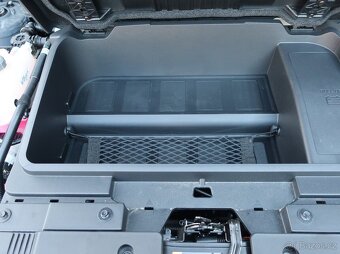 Hyundai Kona Electric 65kWh CZECH EDITION 160kW - 18
