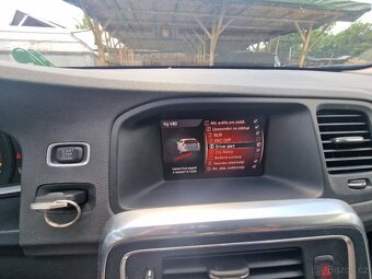 Volvo V40 CROSS Country automat - 18