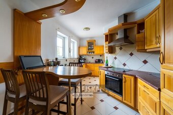 Prodej rodinného domu, 405 m2 (1735 m2) - České Budějovice - 18