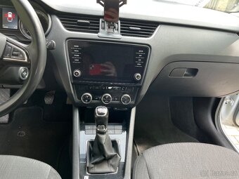 Škoda Octavia Style 2.0 TDi - 18