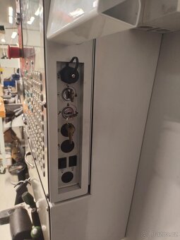 Obráběcí centrum (vertikální) HAAS VF-3 (8550) - 18