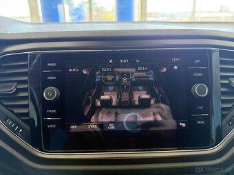 Volkswagen T-Roc 1,0 TSI 85kW,SERVISKA - 18