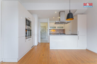 Prodej bytu 3+kk, 70 m², Praha 7, ul. Na Maninách - 18