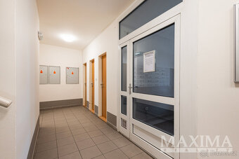 Byt 1+kk o ploše 36.7 m2 - Praha, Libeň - 18