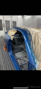 BMW E46 323Ci manuál Topas Blau - 18