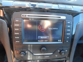 Ford S-MAX,2,0 i TITANIUM - 18