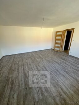 Prodej bytu 3+1, 111 m2 - Kralupy nad Vltavou - Lobeček - 18