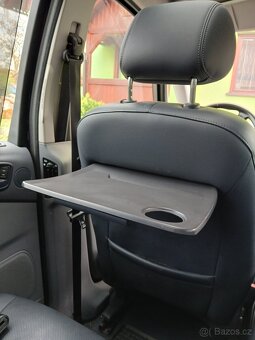Ford Galaxy 2.0 TDCI 2008 Ghia 7 míst - 18
