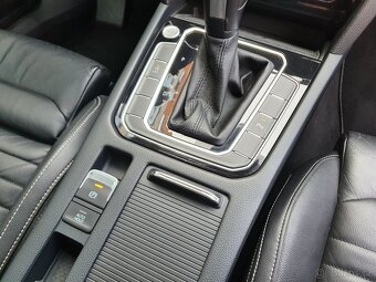 VW Passat B8 Variant 2.0TDI 110kW DSG ACC - záruka Autodraft - 18