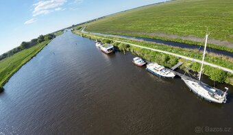 Kajutová motorová loď - jako chata v Holandsku - 18