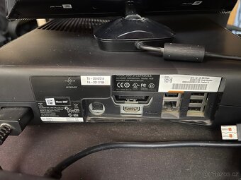 Xbox 360 + kinect + 10 her - 18