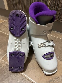 Nabízím dětské lyžařské boty - 18