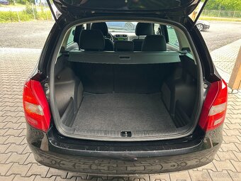 Škoda Fabia combi II 1.4i 63kW ELEGANCE SERVISOVÁNO - 18