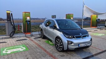 I3 - 18