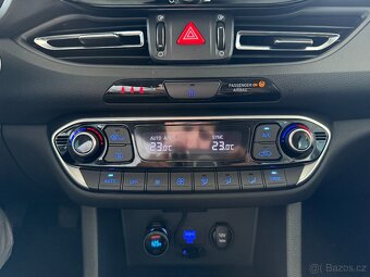Hyundai i30 1.5TGDi,ZÁRUKA DO 9/2028,ČR,1.MAJITEL,SMART - 18