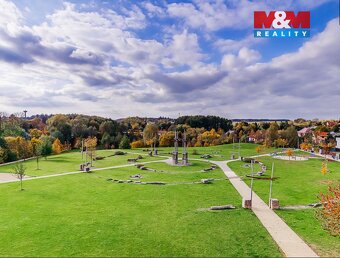 Pronájem bytu 3+kk, 91 m², Dolní Břežany, Náměstí Na Sádkách - 18