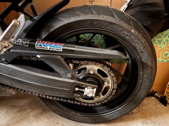 Honda CBR 650F - 18