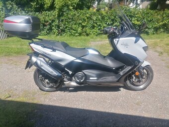 Yamaha T-max 530 DX - 18