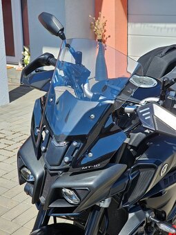 Yamaha MT-10 Tourer Edition, původ ČR, servisní knížka - 18