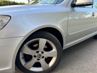 Škoda Octavia 1.6TDI 77kw Elegance 219 000km - 18